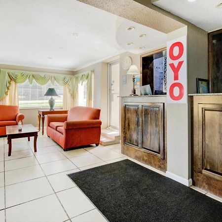 Oyo Hotel Douglas Ga Us-441 Extérieur photo