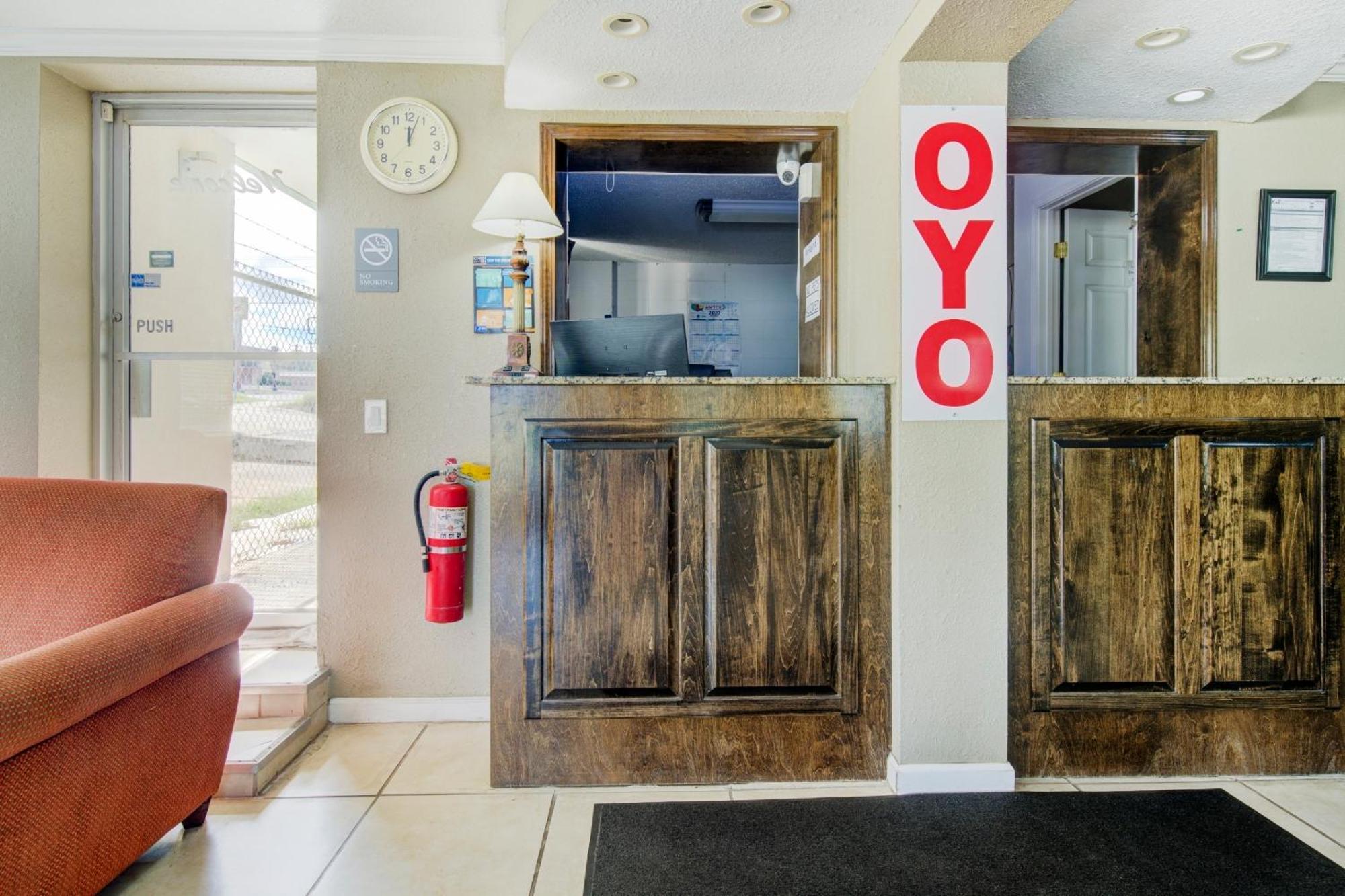 Oyo Hotel Douglas Ga Us-441 Extérieur photo