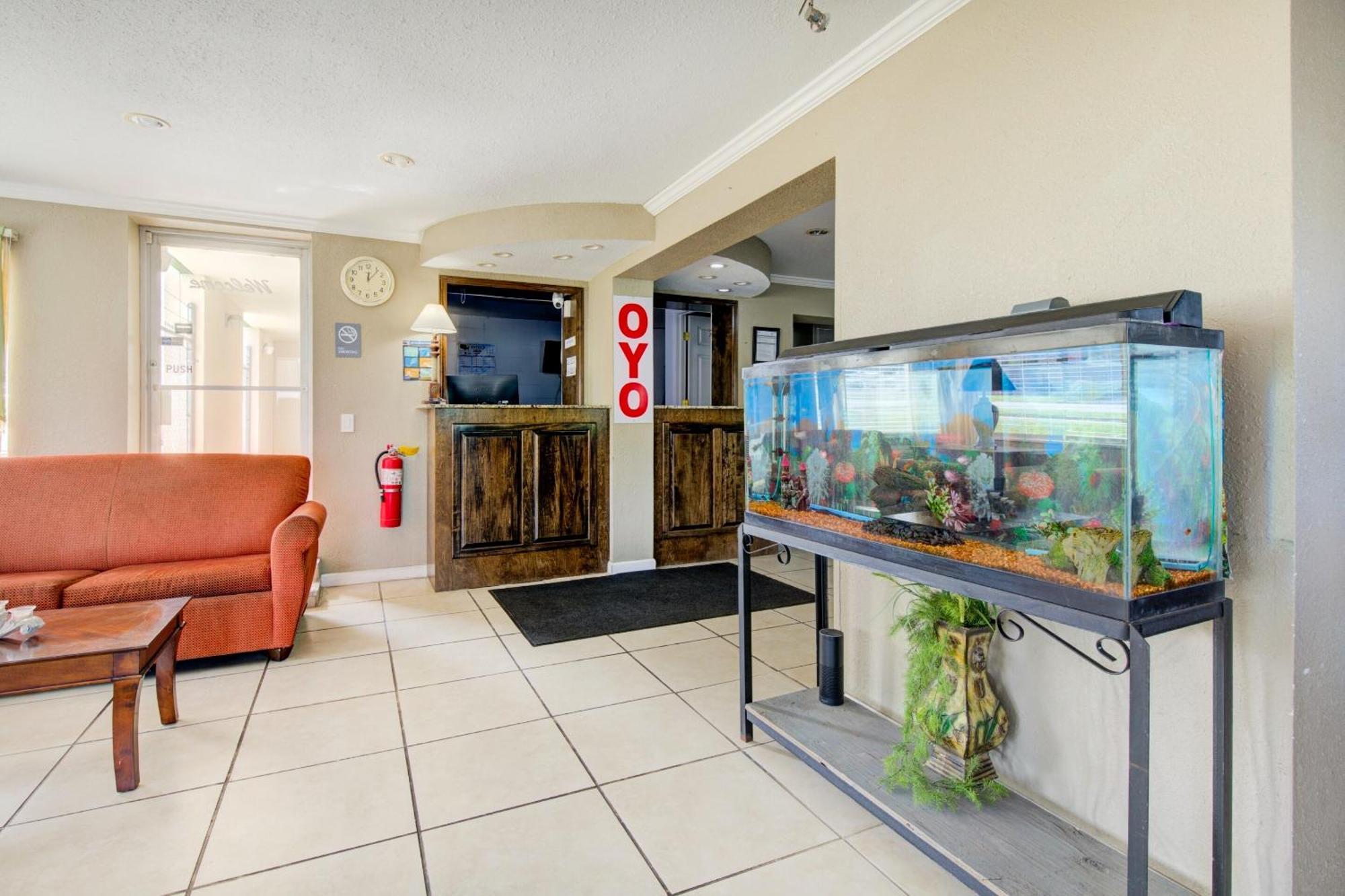 Oyo Hotel Douglas Ga Us-441 Extérieur photo