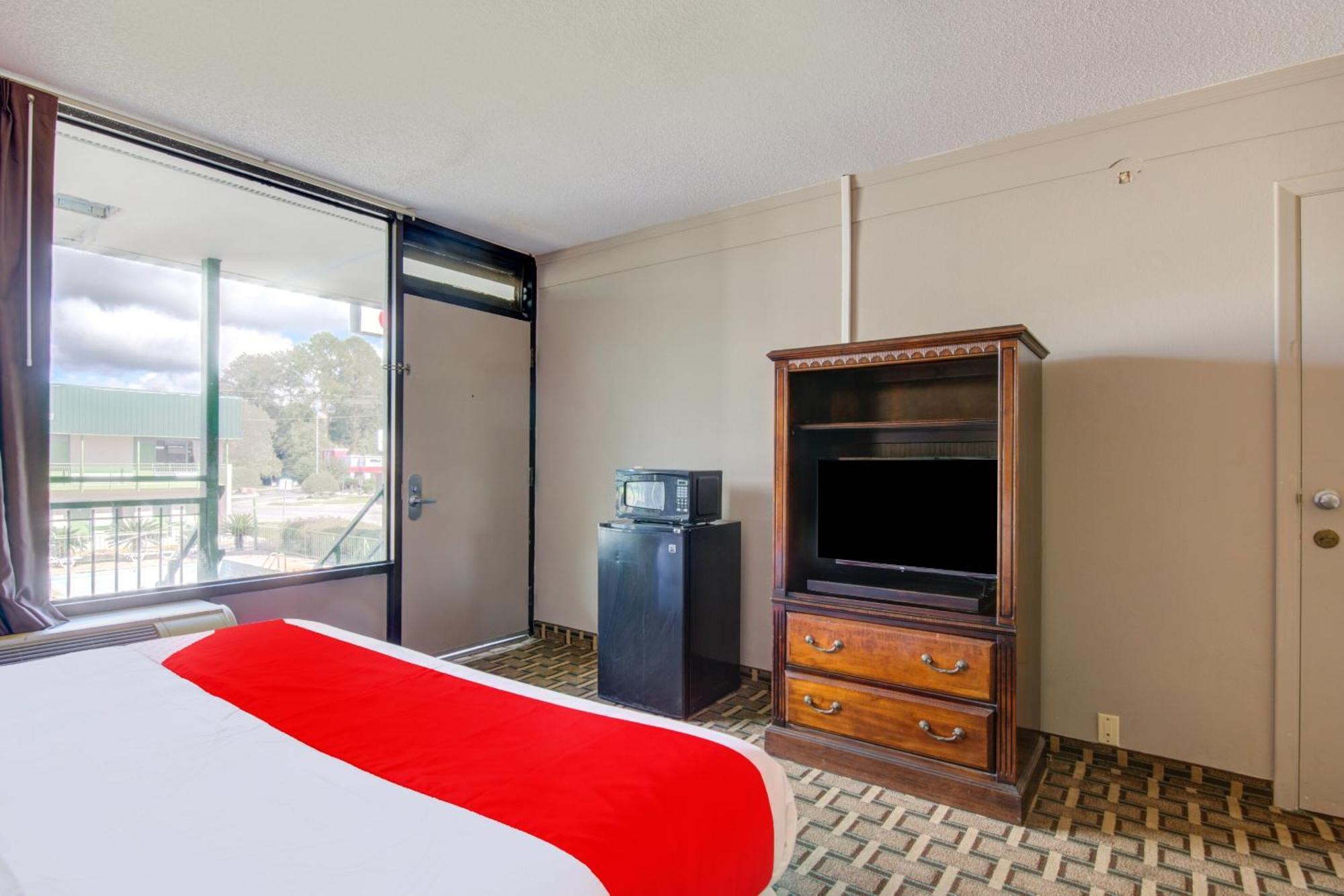Oyo Hotel Douglas Ga Us-441 Extérieur photo